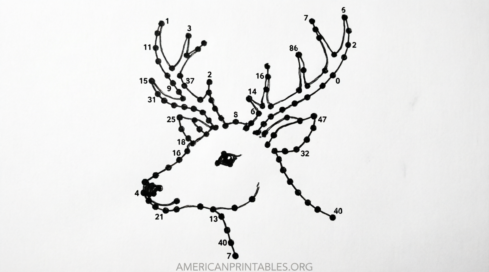 Free Christmas Dot to Dot Printables for Kids (4)